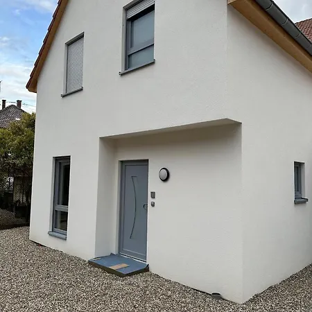 Europapark à 11km Lune Avec Jacuzzi Hébergement de vacances